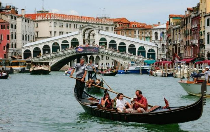 Venice Introduces Boat Speed Restrictions After Series of Accidents